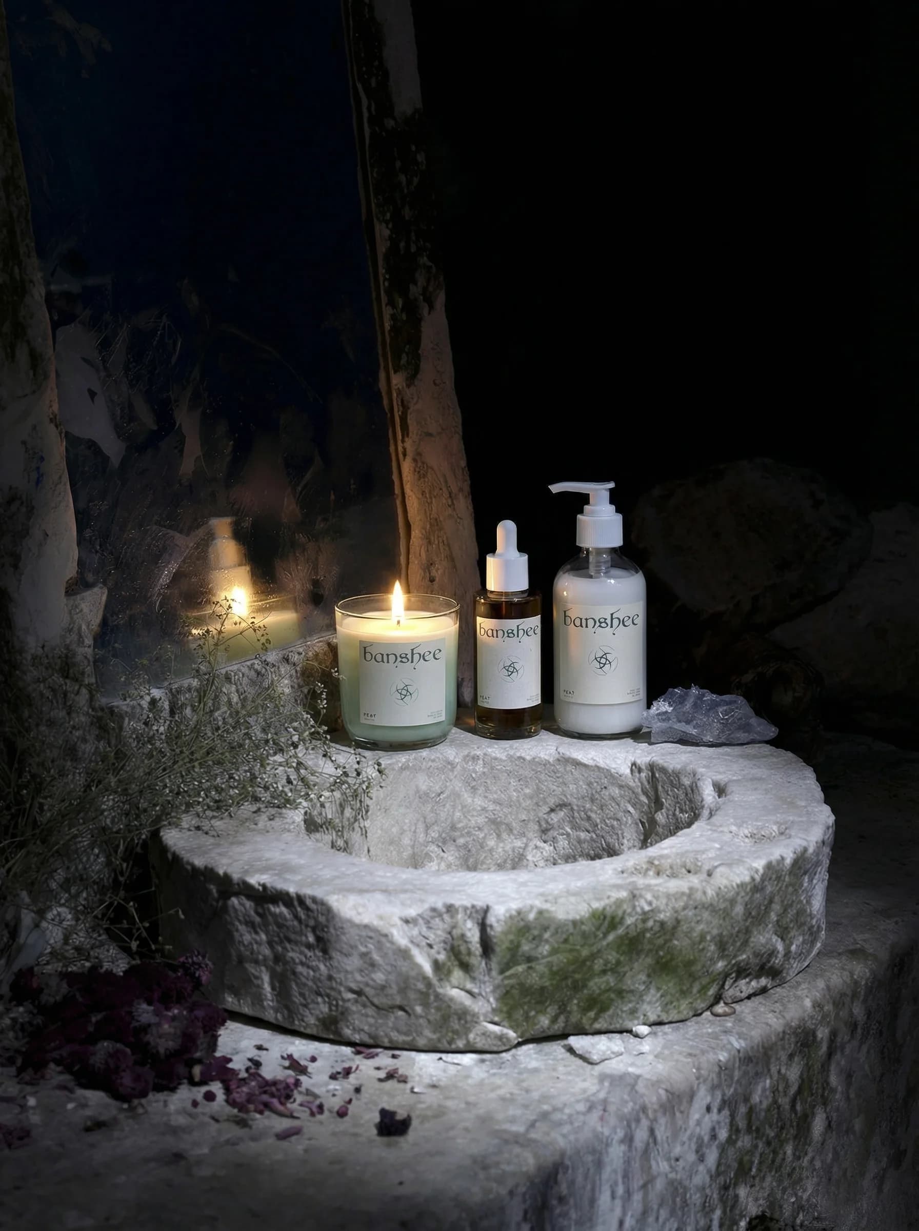 Peat Candle by Banshee — Smoked peat, damp moss, black earth, 220g / 7.8oz hand-poured candle